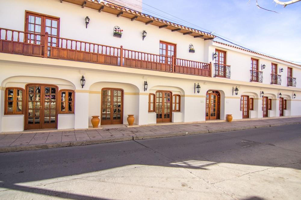 קאפאייט Hotel Asturias מראה חיצוני תמונה