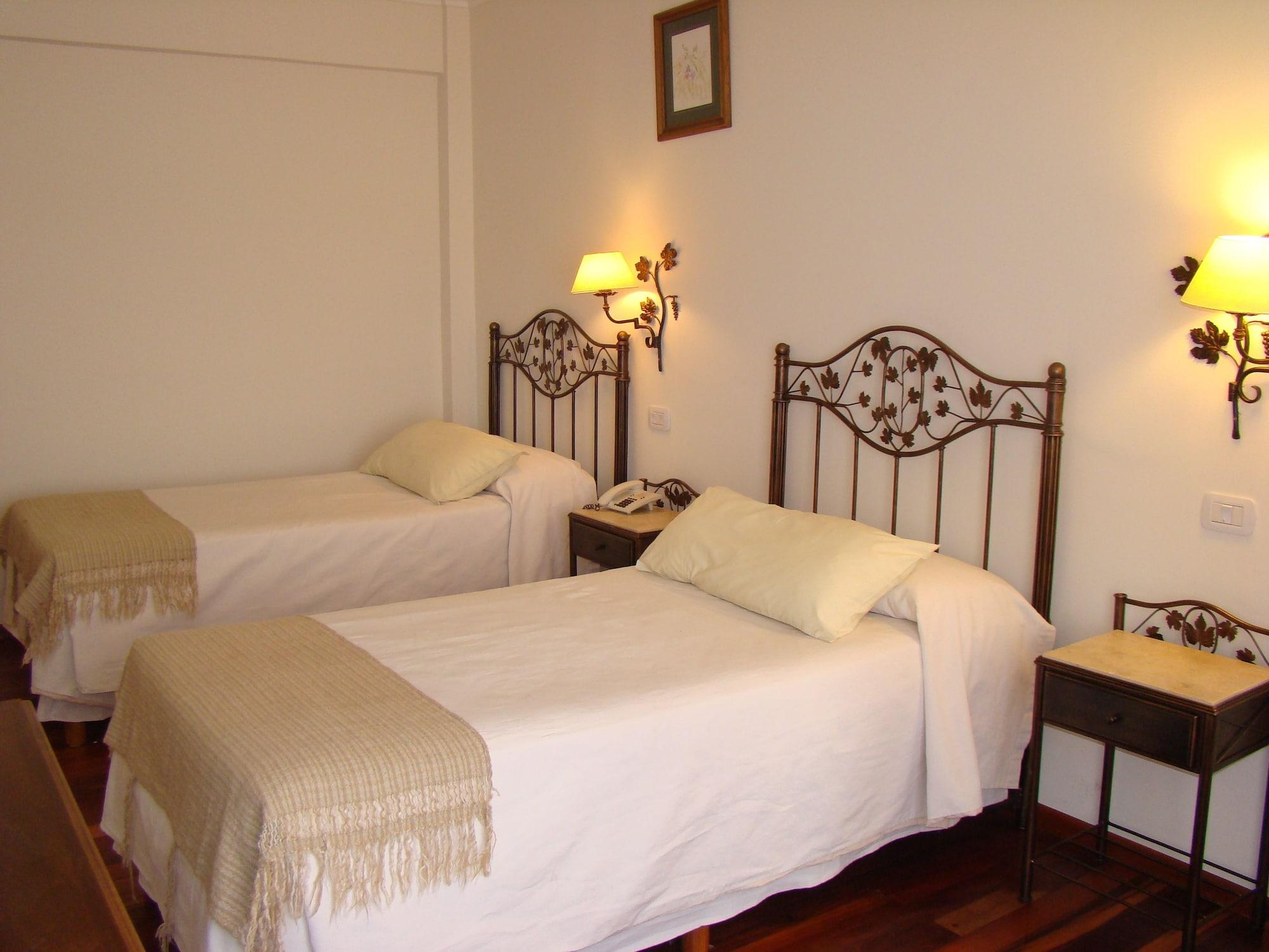 קאפאייט Hotel Asturias מראה חיצוני תמונה