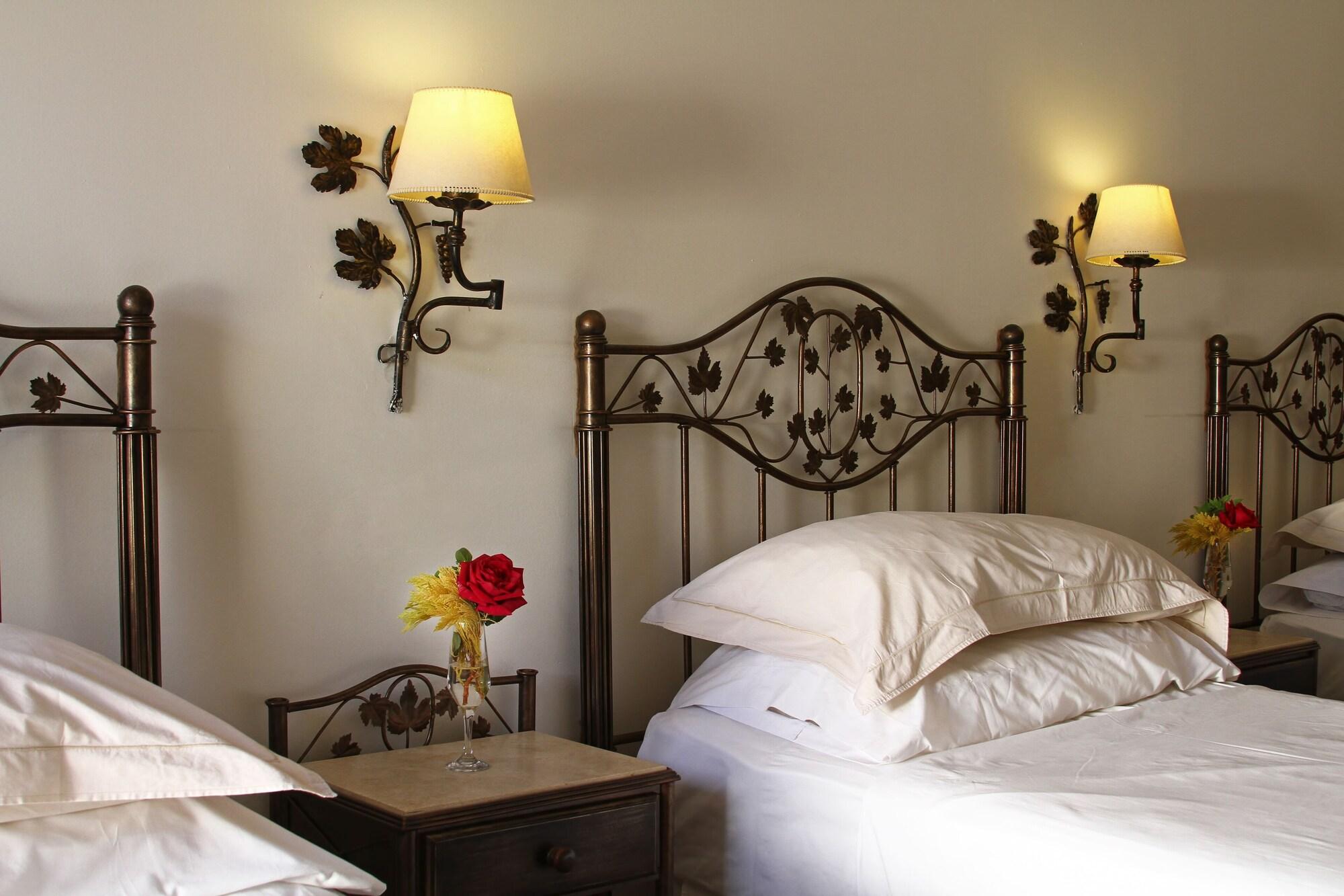 קאפאייט Hotel Asturias מראה חיצוני תמונה