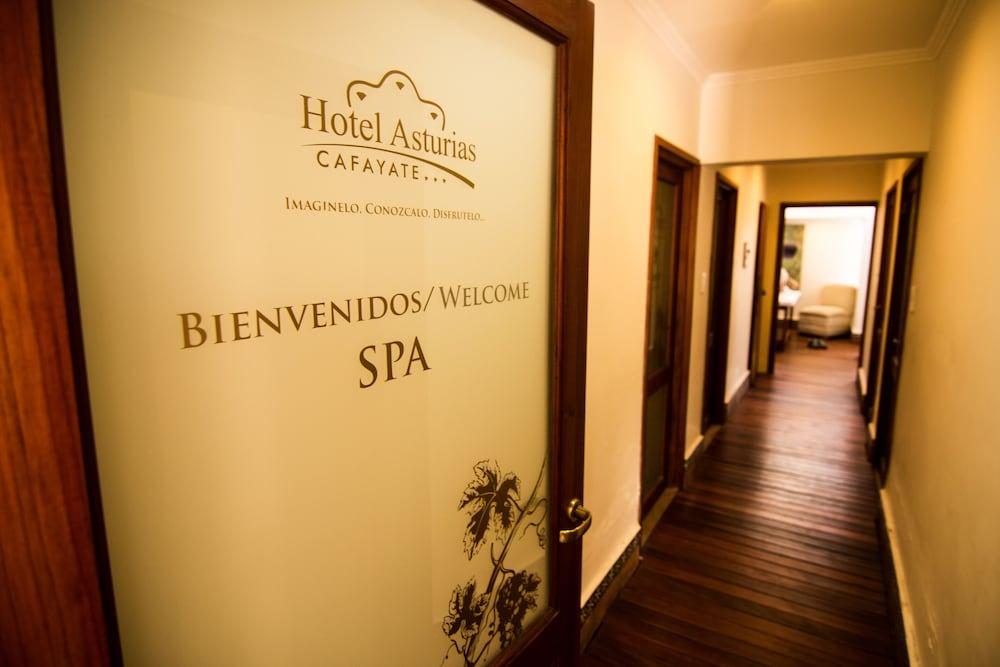 קאפאייט Hotel Asturias מראה חיצוני תמונה