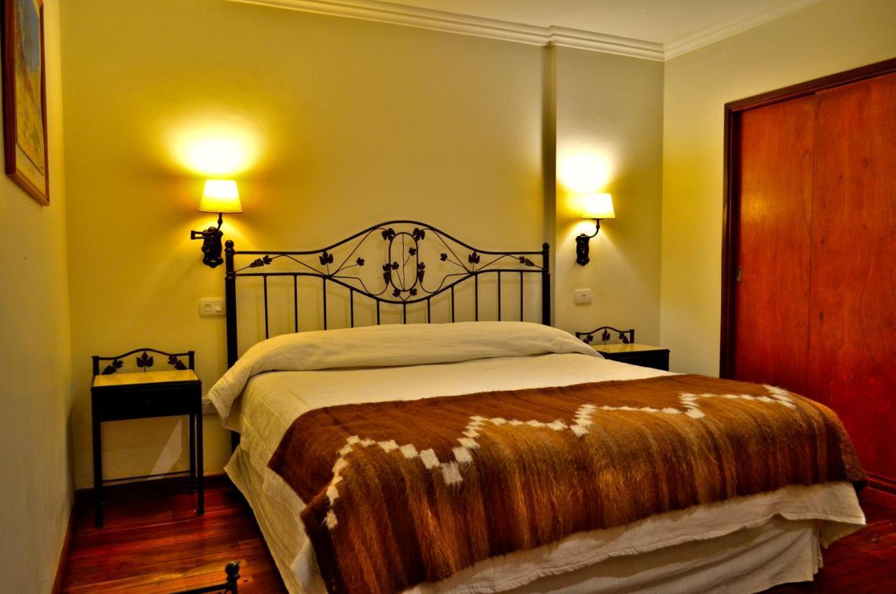 קאפאייט Hotel Asturias מראה חיצוני תמונה